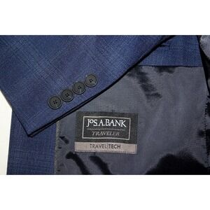 JOS A BANK Men's 44S Traveler Blue Plaid Tailored Fit 2-Button Sport Coat